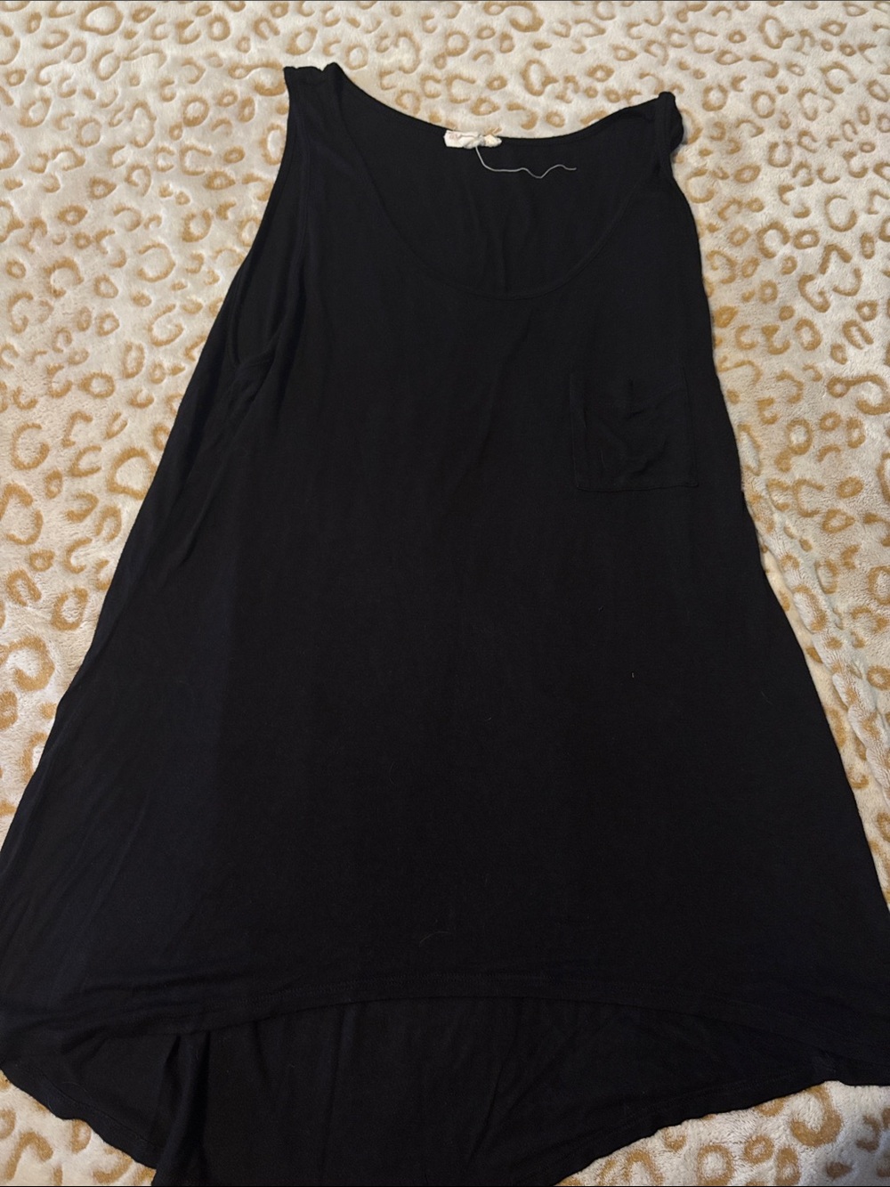 Zenana Outfitters Black Scoop Neck Pocket Tank